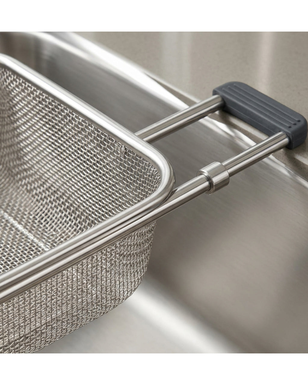 Bestd Expandable Over-Sink Mesh Draining Basket 39-56 cm Stainless Steel - Detail view
